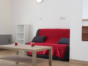 Appartement 2 pièces avec balcon, piscine, parking et Wi-Fi aux Minimes, La Rochelle - FR-1-246-273